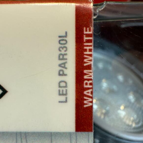 NIB Toshiba LED Par 30 Warm White Replaces 65 W Lighting Bulb New - Picture 5 of 6